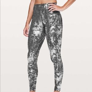 LULULEMON WUNDER UNDER FOIL LEGGINGS